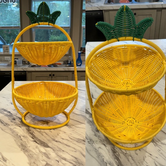 Wicker Pineapple Basket - Picture 4 of 4